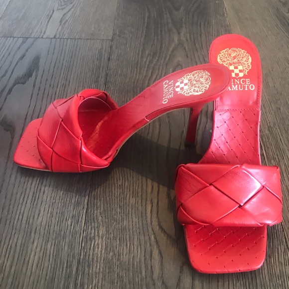 Vince Camuto Brelanie Sandals - Picture 4 of 4